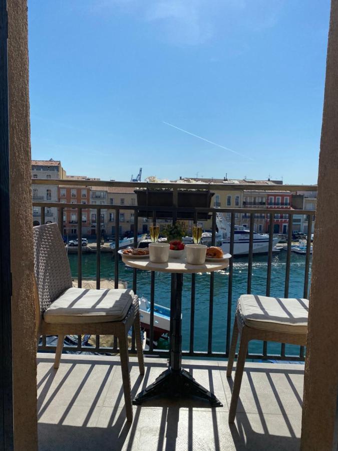 Le Petit Bijou Sete, Quatre Appartements Au Centre Ville, Trois Avec Vue Canal Exterior foto