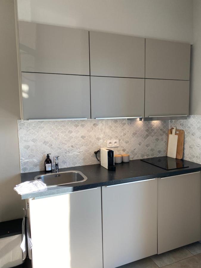 Le Petit Bijou Sete, Quatre Appartements Au Centre Ville, Trois Avec Vue Canal Exterior foto