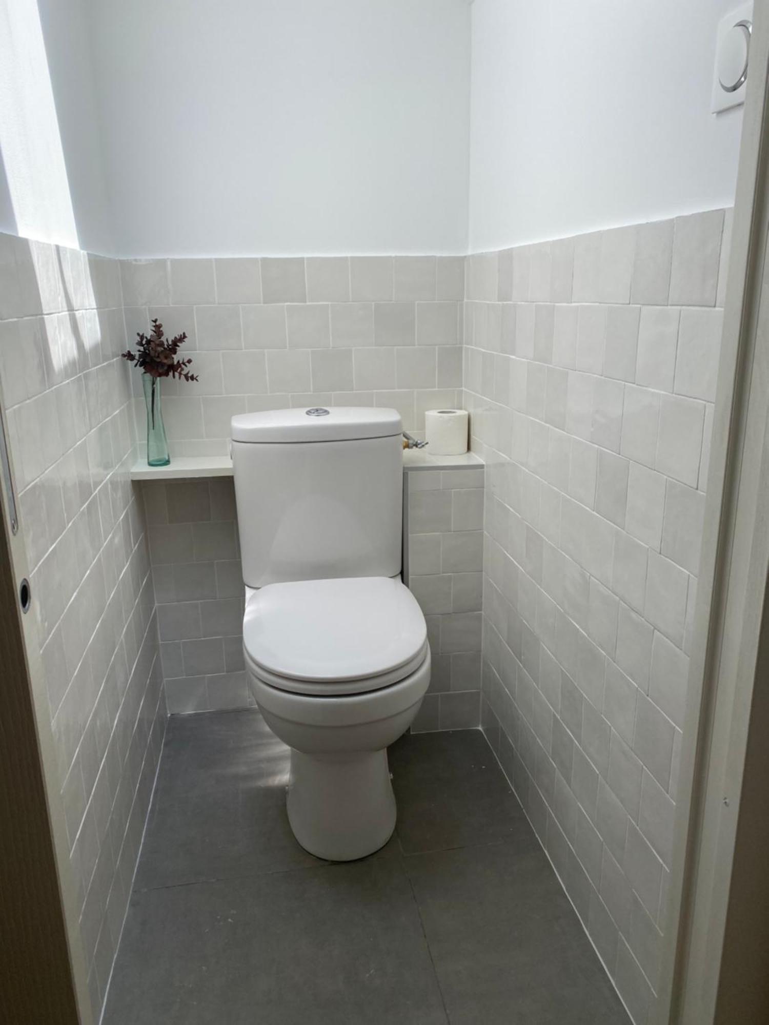 Le Petit Bijou Sete, Quatre Appartements Au Centre Ville, Trois Avec Vue Canal Habitación foto