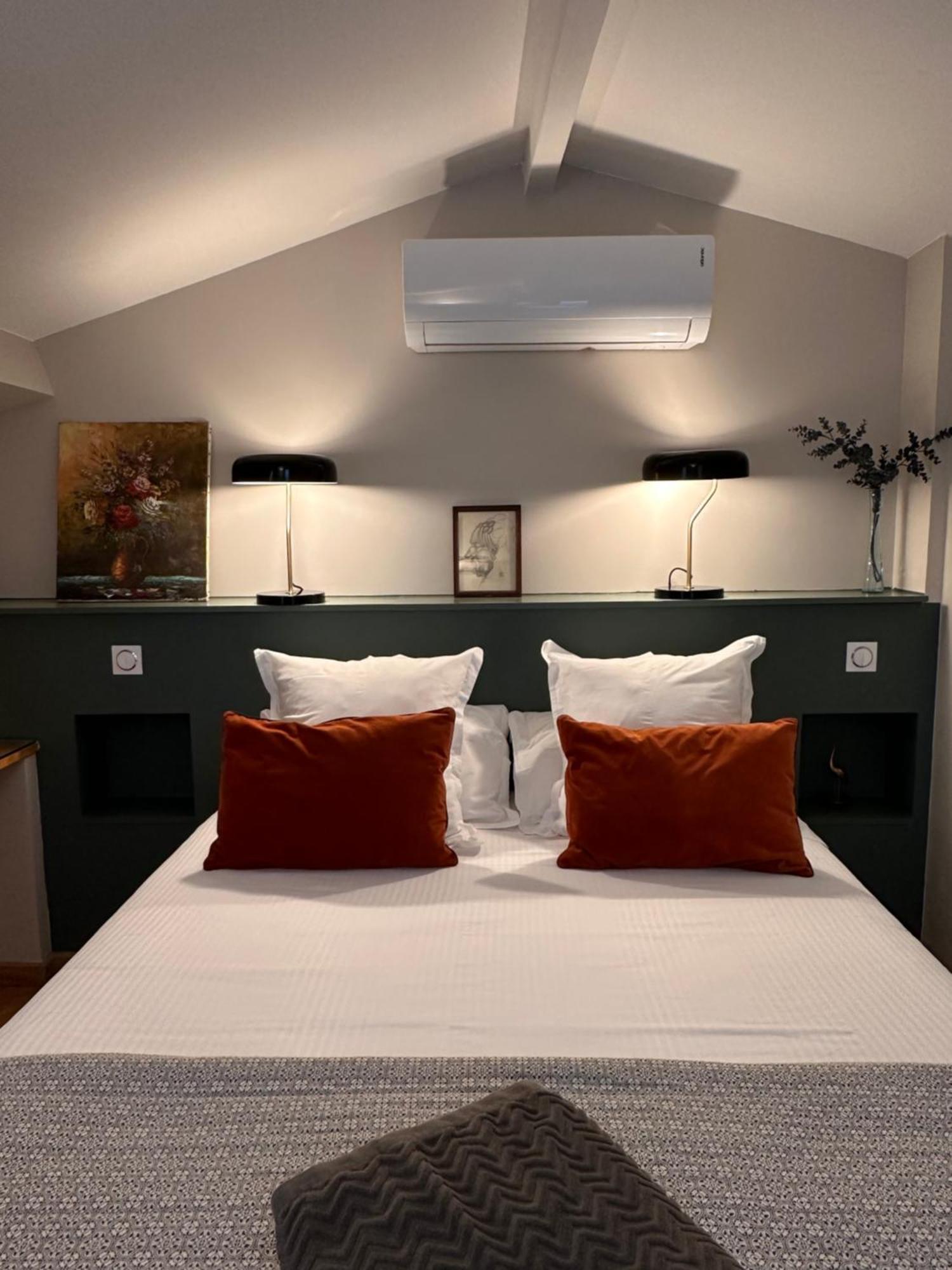Le Petit Bijou Sete, Quatre Appartements Au Centre Ville, Trois Avec Vue Canal Exterior foto