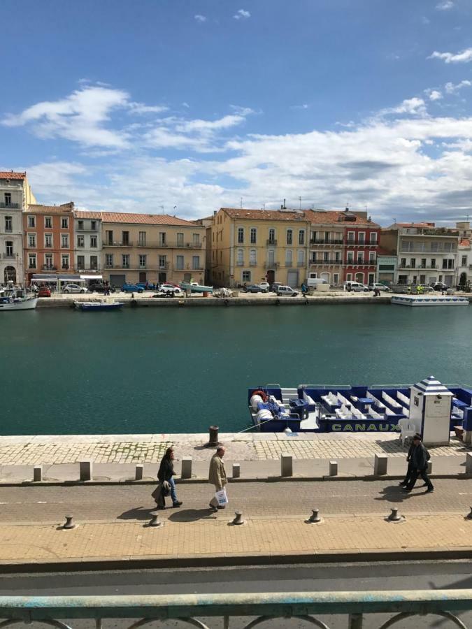 Le Petit Bijou Sete, Quatre Appartements Au Centre Ville, Trois Avec Vue Canal Exterior foto