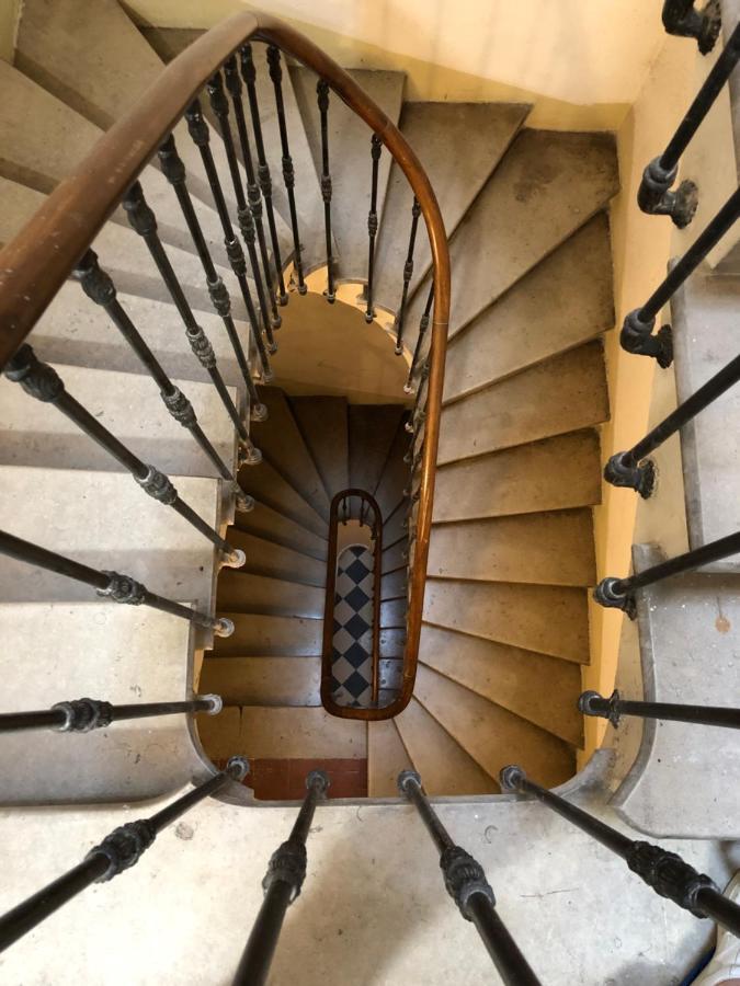 Le Petit Bijou Sete, Quatre Appartements Au Centre Ville, Trois Avec Vue Canal Exterior foto